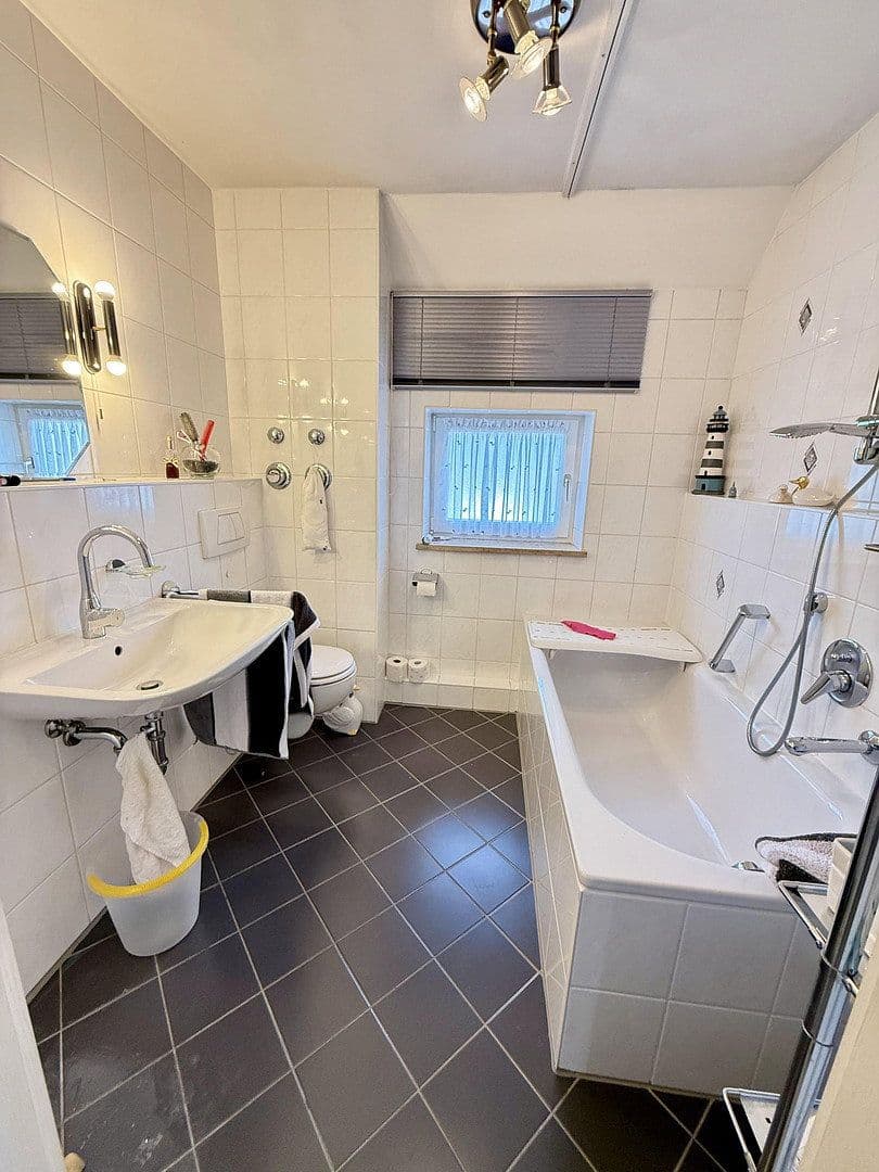 Predaj bytu 2-izbový 67 m², Bahnhofstraße 20, Aystetten, Bavorsko Predaj bytu 2-izbový 67 m², Bahnhofstraße 20, Aystetten, Bavorsko