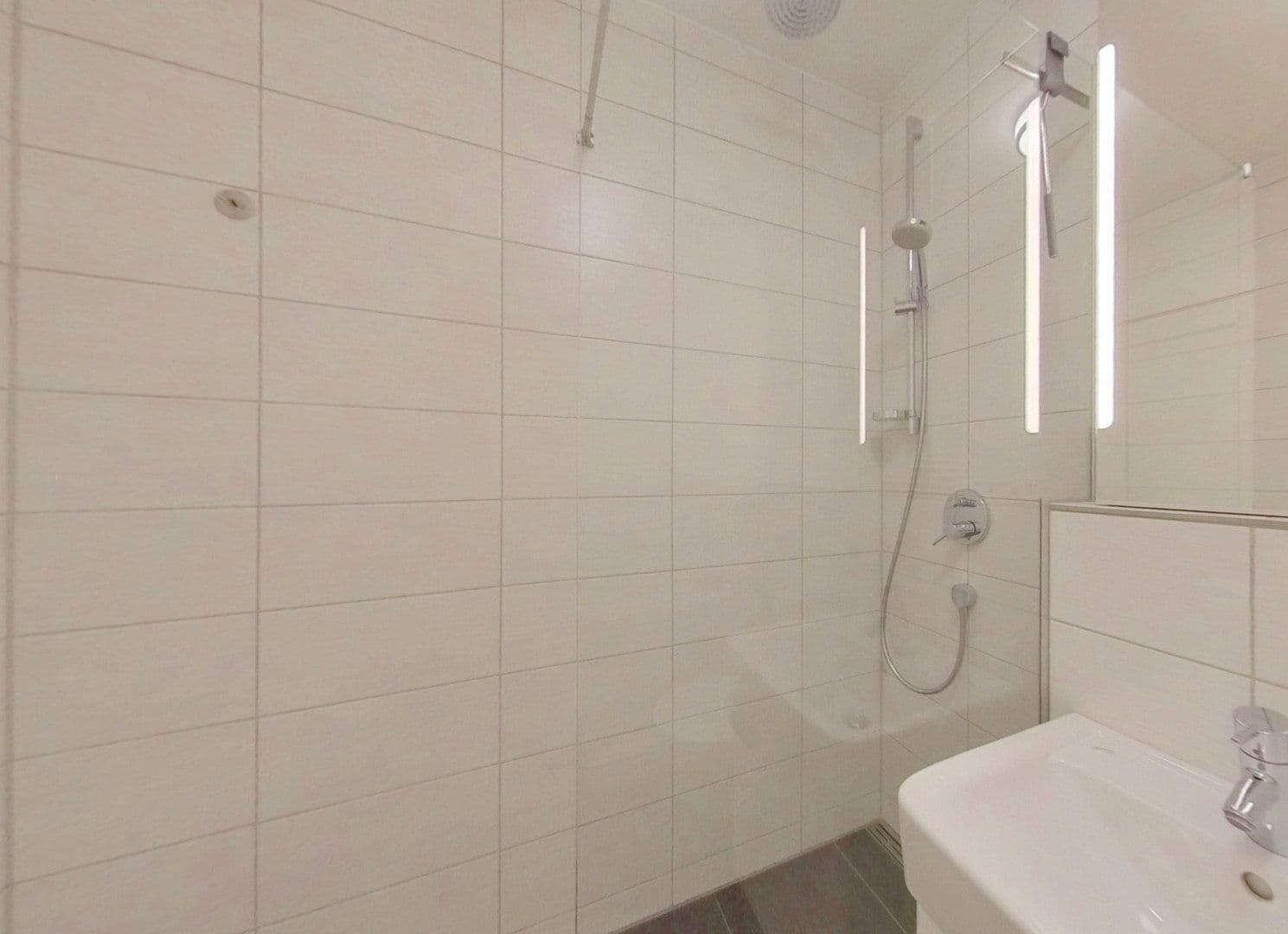 Prenájom bytu 2-izbový 47 m², Hamburg, Hamburg Prenájom bytu 2-izbový 47 m², Hamburg, Hamburg