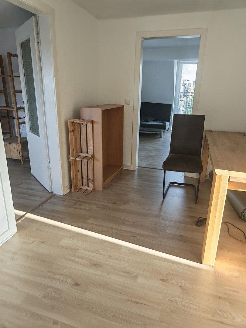 Prenájom bytu 3-izbový 71 m², Almastr. 11, Essen, Severné Porýnie - Westfálsko Prenájom bytu 3-izbový 71 m², Almastr. 11, Essen, Severné Porýnie - Westfálsko