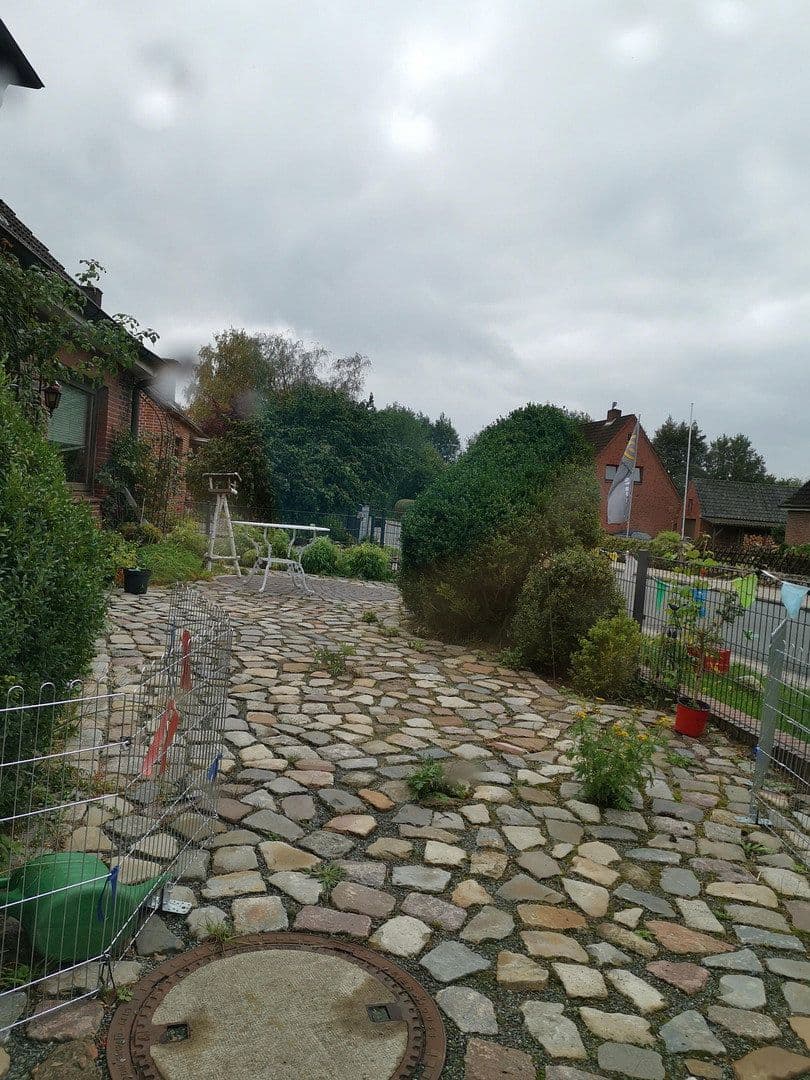 Predaj domu 200 m², pozemok 1.200 m², Hamfelde (Lauenburg), Šlezvicko-Holštajnsko Predaj domu 200 m², pozemok 1.200 m², Hamfelde (Lauenburg), Šlezvicko-Holštajnsko