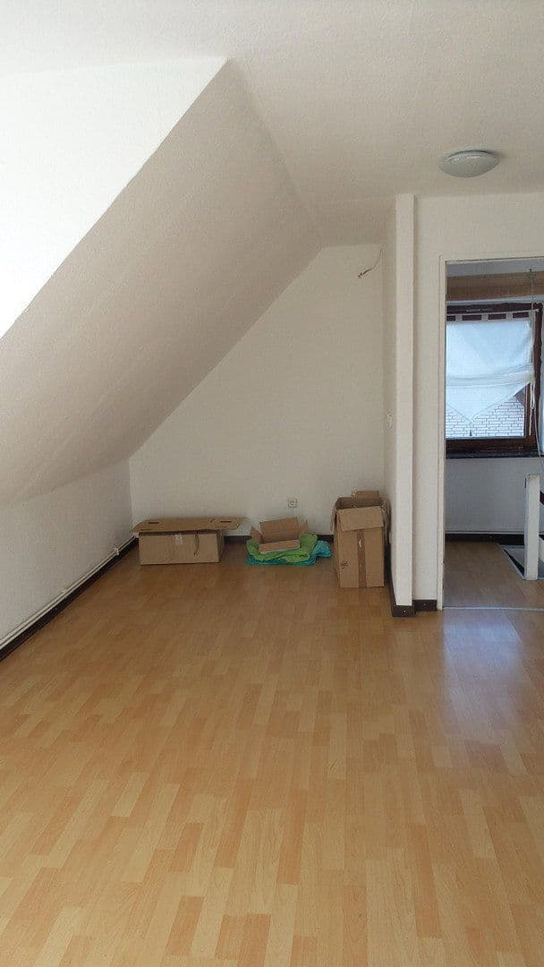 Predaj domu 200 m², pozemok 1.200 m², Hamfelde (Lauenburg), Šlezvicko-Holštajnsko Predaj domu 200 m², pozemok 1.200 m², Hamfelde (Lauenburg), Šlezvicko-Holštajnsko