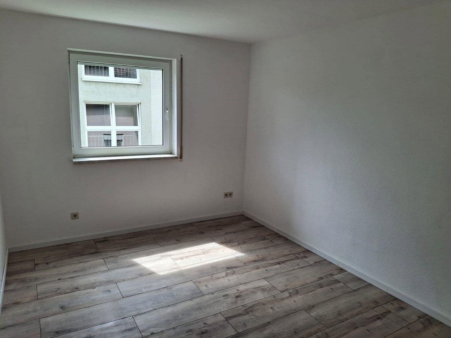 Prenájom bytu 2-izbový 67 m², Amselweg, Lichtenstein/Sachsen, Sasko Prenájom bytu 2-izbový 67 m², Amselweg, Lichtenstein/Sachsen, Sasko
