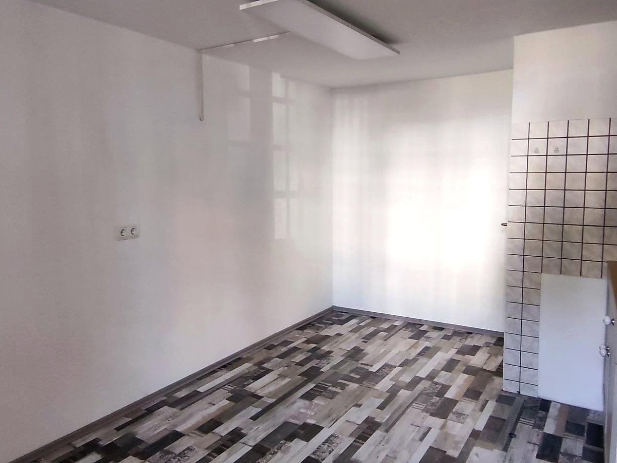 Prenájom nebytového priestoru 60 m², Ruhrstraße 50, Essen Kettwig, Severné Porýnie - Westfálsko Prenájom nebytového priestoru 60 m², Ruhrstraße 50, Essen Kettwig, Severné Porýnie - Westfálsko