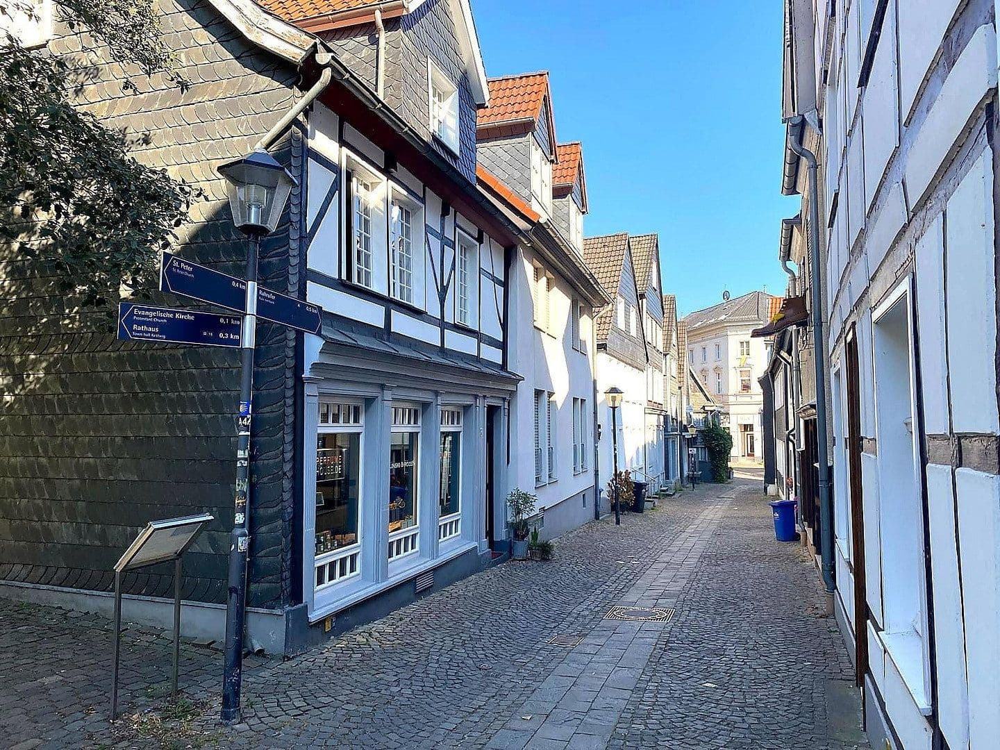Prenájom nebytového priestoru 60 m², Ruhrstraße 50, Essen Kettwig, Severné Porýnie - Westfálsko Prenájom nebytového priestoru 60 m², Ruhrstraße 50, Essen Kettwig, Severné Porýnie - Westfálsko