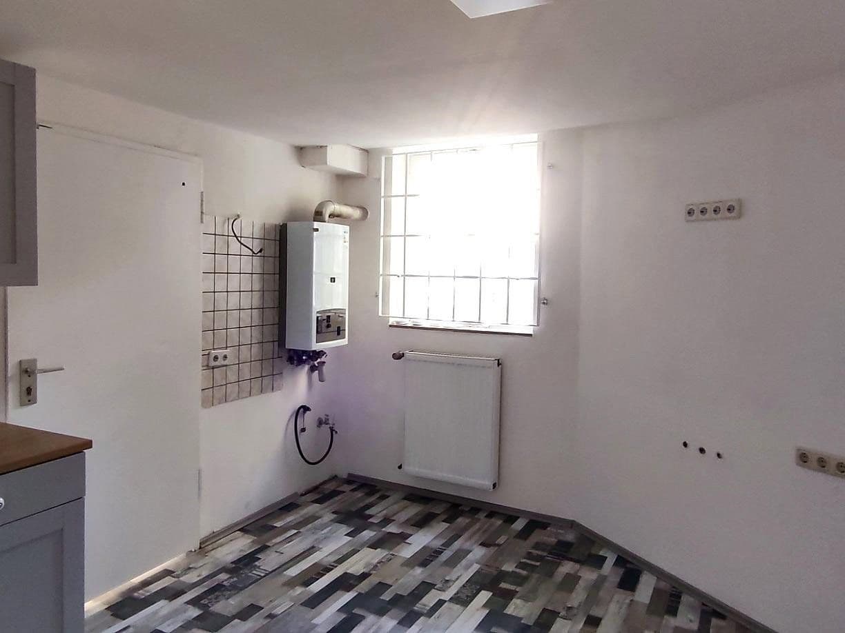 Prenájom nebytového priestoru 60 m², Ruhrstraße 50, Essen Kettwig, Severné Porýnie - Westfálsko Prenájom nebytového priestoru 60 m², Ruhrstraße 50, Essen Kettwig, Severné Porýnie - Westfálsko