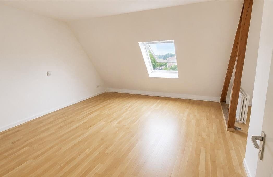 Prenájom bytu 2-izbový 62 m², Waldhofstraße 79-81, Mannheim, Bádensko-Wurttembersko Prenájom bytu 2-izbový 62 m², Waldhofstraße 79-81, Mannheim, Bádensko-Wurttembersko