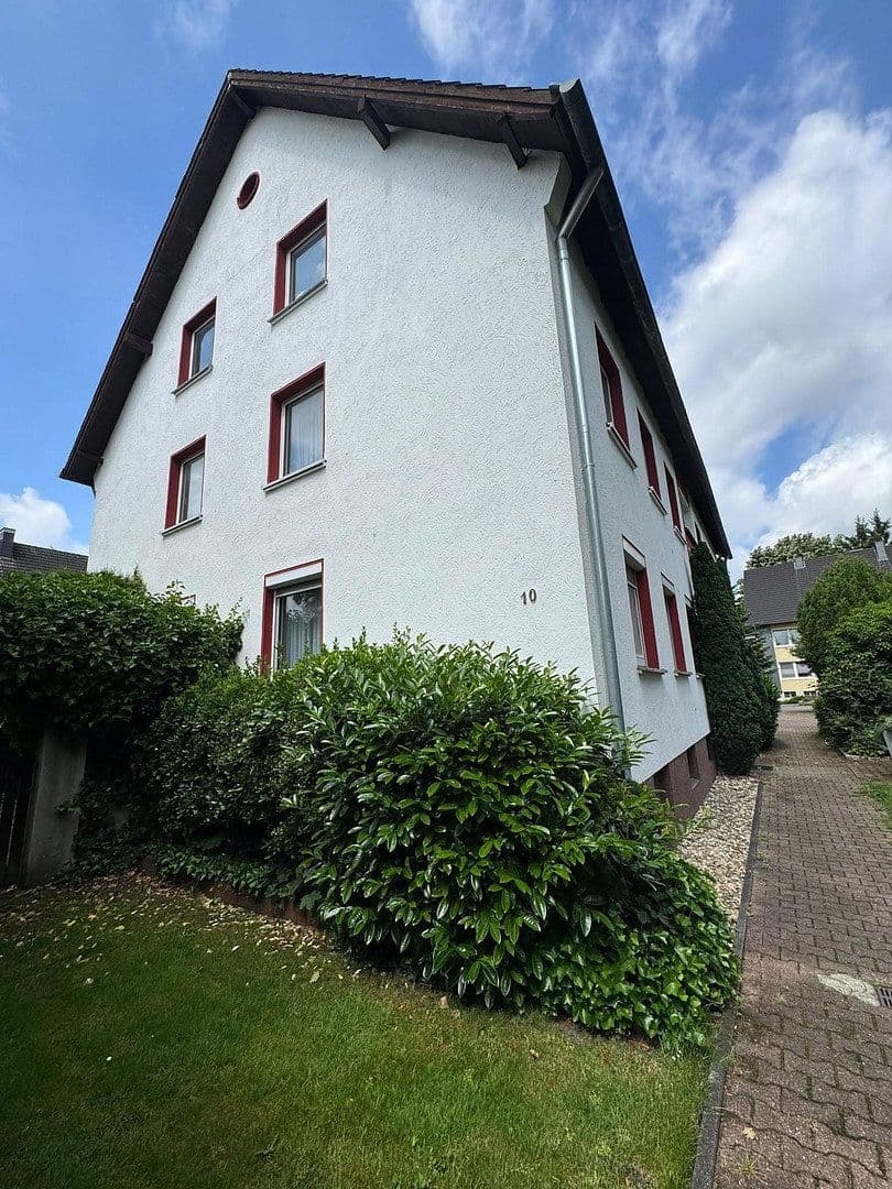 Prenájom bytu 3-izbový 74 m², Lindhorststraße 10, Bottrop, Severné Porýnie - Westfálsko Prenájom bytu 3-izbový 74 m², Lindhorststraße 10, Bottrop, Severné Porýnie - Westfálsko