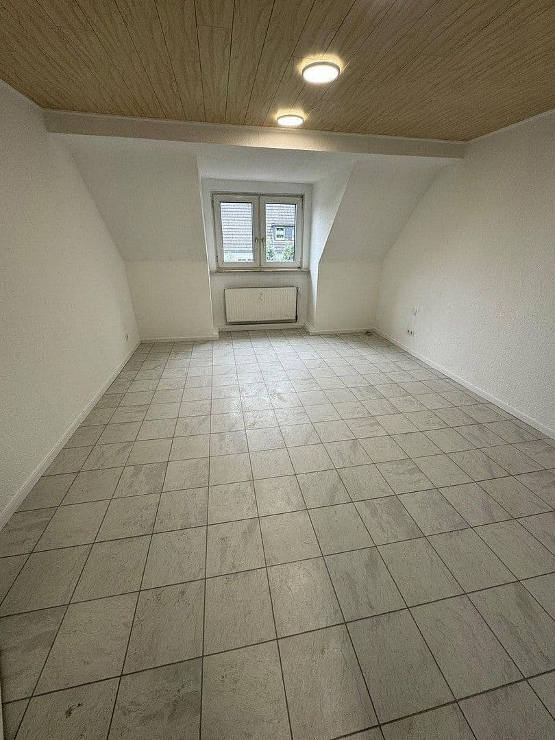 Prenájom bytu 3-izbový 74 m², Lindhorststraße 10, Bottrop, Severné Porýnie - Westfálsko Prenájom bytu 3-izbový 74 m², Lindhorststraße 10, Bottrop, Severné Porýnie - Westfálsko