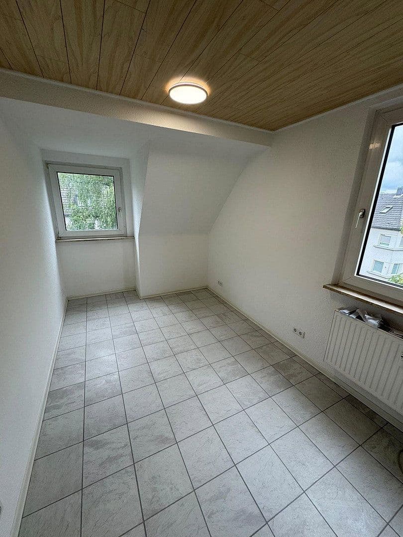 Prenájom bytu 3-izbový 74 m², Lindhorststraße 10, Bottrop, Severné Porýnie - Westfálsko Prenájom bytu 3-izbový 74 m², Lindhorststraße 10, Bottrop, Severné Porýnie - Westfálsko