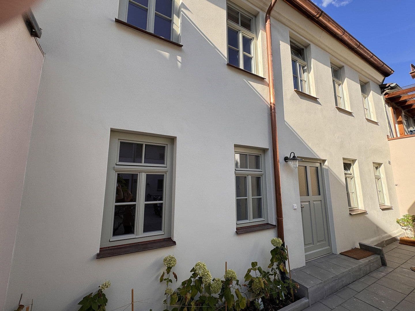 Prenájom bytu 3-izbový 77 m², Friedrichstraße 32, Erlangen, Bavorsko Prenájom bytu 3-izbový 77 m², Friedrichstraße 32, Erlangen, Bavorsko