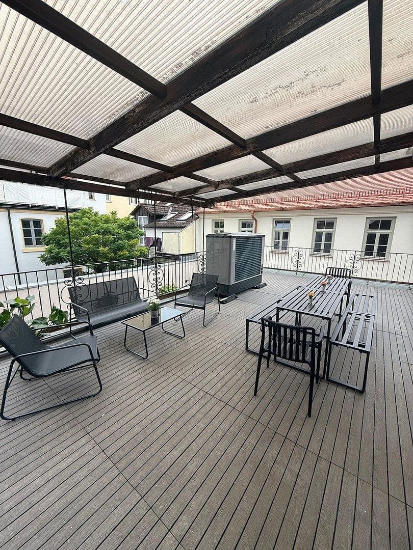 Prenájom bytu 3-izbový 77 m², Friedrichstraße 32, Erlangen, Bavorsko Prenájom bytu 3-izbový 77 m², Friedrichstraße 32, Erlangen, Bavorsko