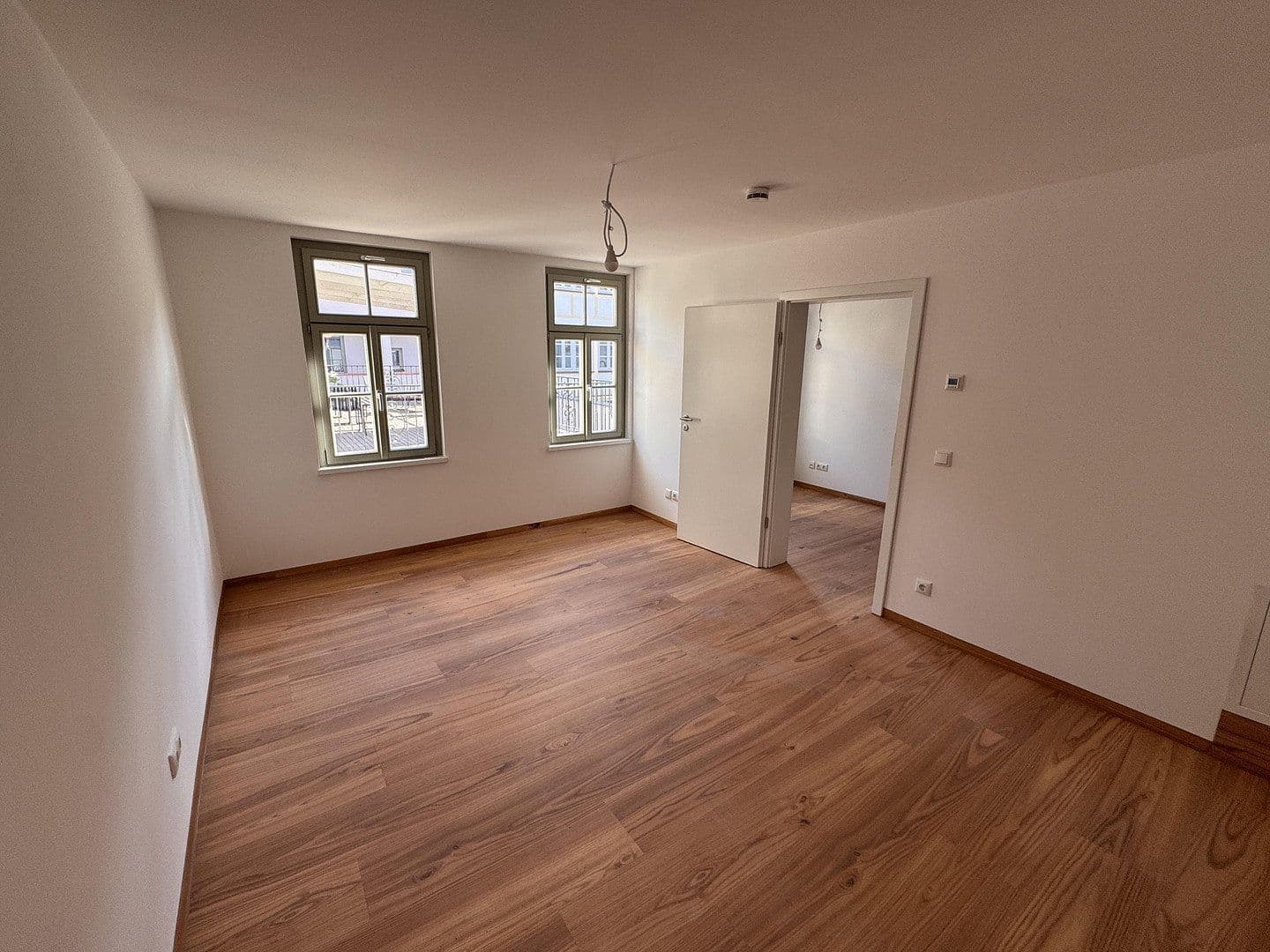 Prenájom bytu 3-izbový 77 m², Friedrichstraße 32, Erlangen, Bavorsko Prenájom bytu 3-izbový 77 m², Friedrichstraße 32, Erlangen, Bavorsko