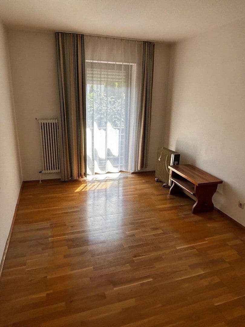 Predaj domu 142 m², pozemok 344 m², Burghausen, Bavorsko Predaj domu 142 m², pozemok 344 m², Burghausen, Bavorsko