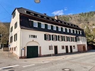 Predaj domu 220 m², pozemok 300 m², Talstr. 71, Frankeneck, Porýnie-Falcko Predaj domu 220 m², pozemok 300 m², Talstr. 71, Frankeneck, Porýnie-Falcko