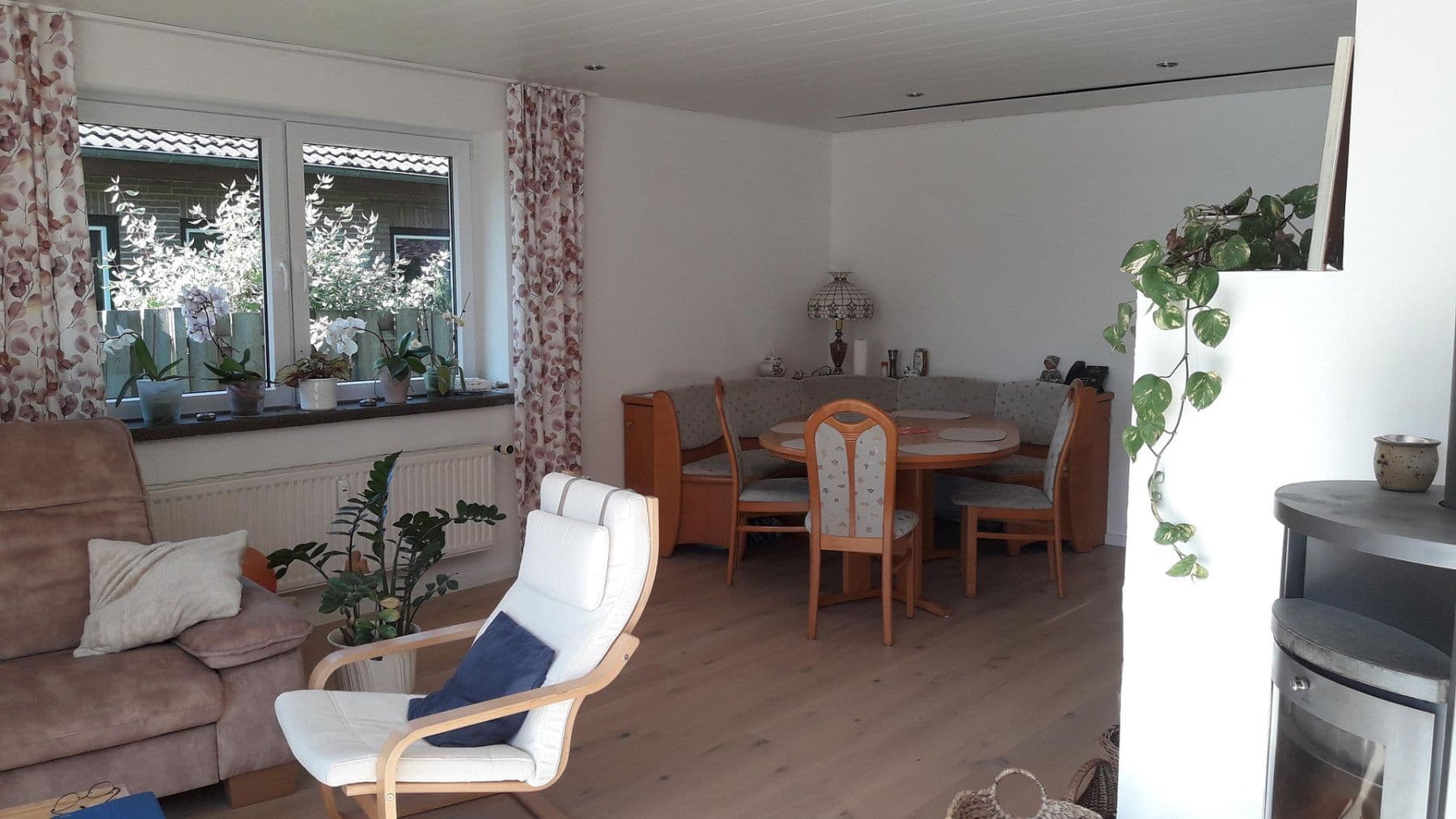 Predaj domu 280 m², pozemok 1.075 m², Strohbergstraße 18, Großsolt, Šlezvicko-Holštajnsko Predaj domu 280 m², pozemok 1.075 m², Strohbergstraße 18, Großsolt, Šlezvicko-Holštajnsko