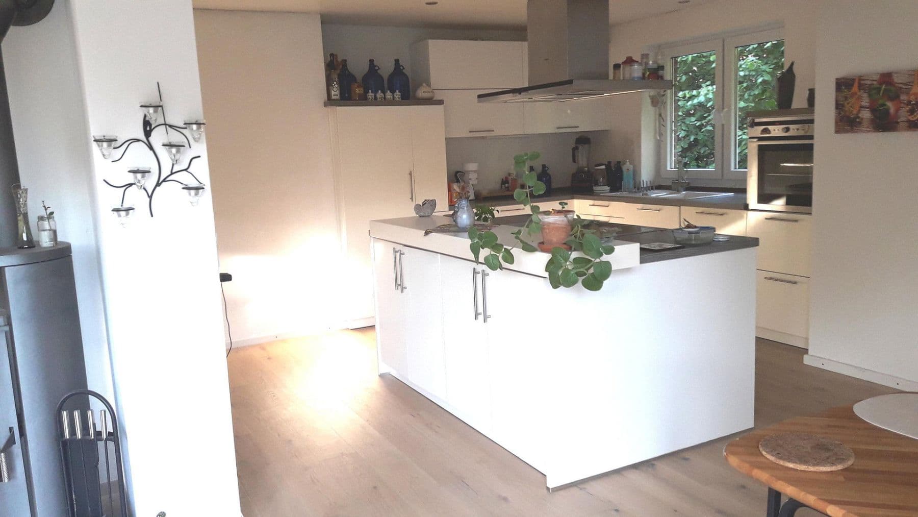 Predaj domu 280 m², pozemok 1.075 m², Strohbergstraße 18, Großsolt, Šlezvicko-Holštajnsko Predaj domu 280 m², pozemok 1.075 m², Strohbergstraße 18, Großsolt, Šlezvicko-Holštajnsko
