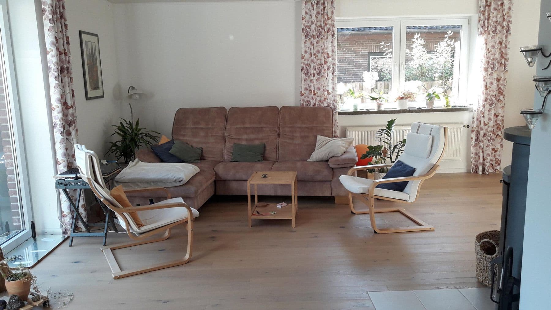 Predaj domu 280 m², pozemok 1.075 m², Strohbergstraße 18, Großsolt, Šlezvicko-Holštajnsko Predaj domu 280 m², pozemok 1.075 m², Strohbergstraße 18, Großsolt, Šlezvicko-Holštajnsko