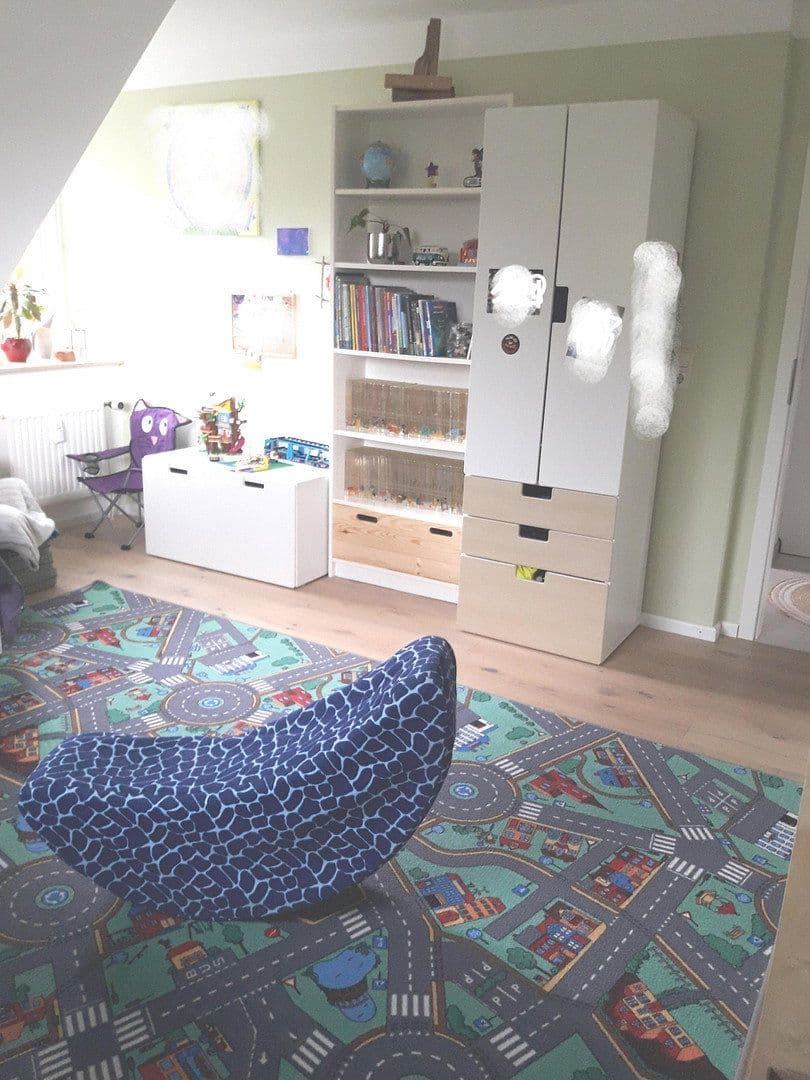 Predaj domu 280 m², pozemok 1.075 m², Strohbergstraße 18, Großsolt, Šlezvicko-Holštajnsko Predaj domu 280 m², pozemok 1.075 m², Strohbergstraße 18, Großsolt, Šlezvicko-Holštajnsko