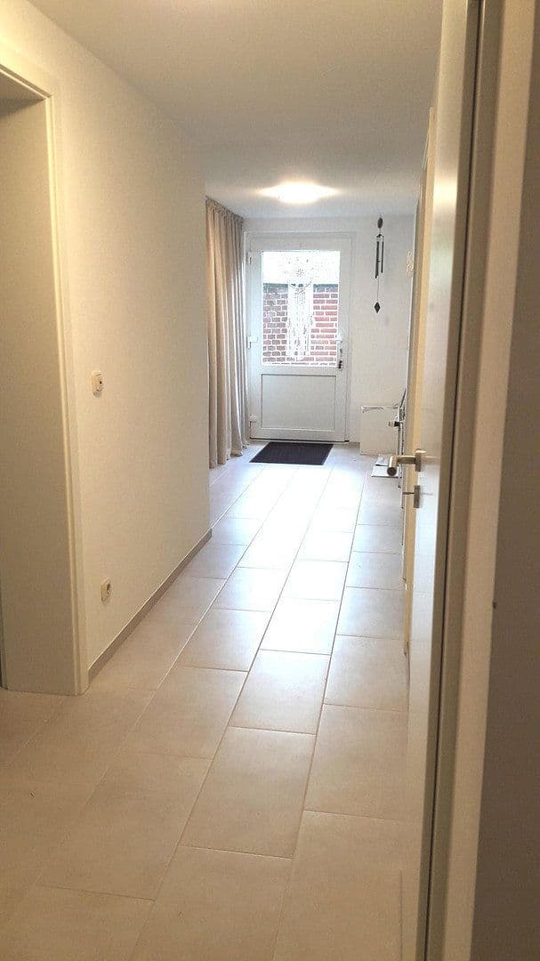 Predaj domu 280 m², pozemok 1.075 m², Strohbergstraße 18, Großsolt, Šlezvicko-Holštajnsko Predaj domu 280 m², pozemok 1.075 m², Strohbergstraße 18, Großsolt, Šlezvicko-Holštajnsko