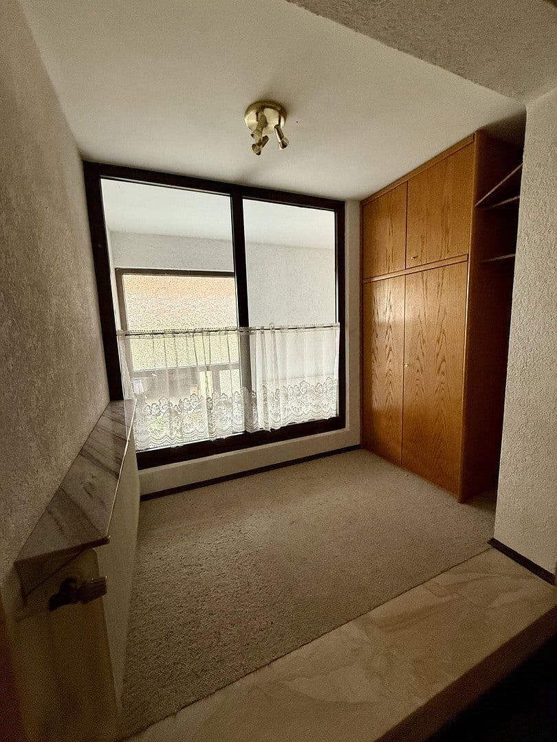Prenájom bytu 4-izbový 160 m², Brombachtal, Hesensko Prenájom bytu 4-izbový 160 m², Brombachtal, Hesensko