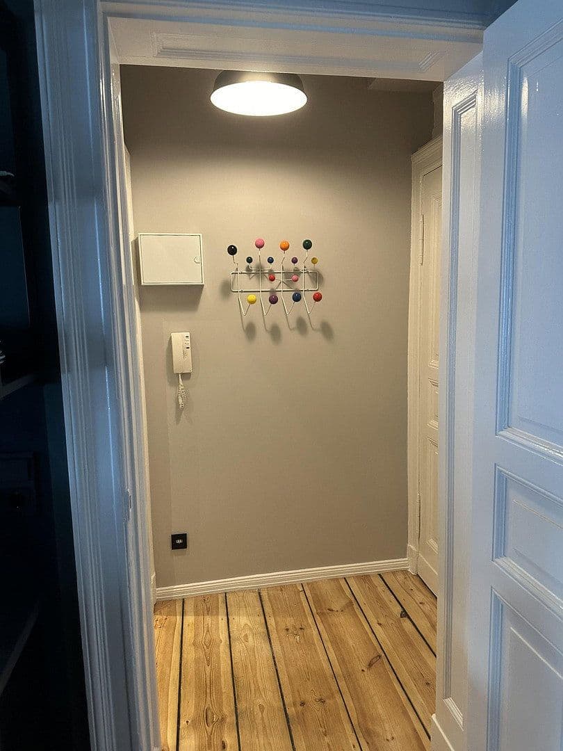 Predaj bytu 1-izbový 34 m², Berlin, Berlín Predaj bytu 1-izbový 34 m², Berlin, Berlín