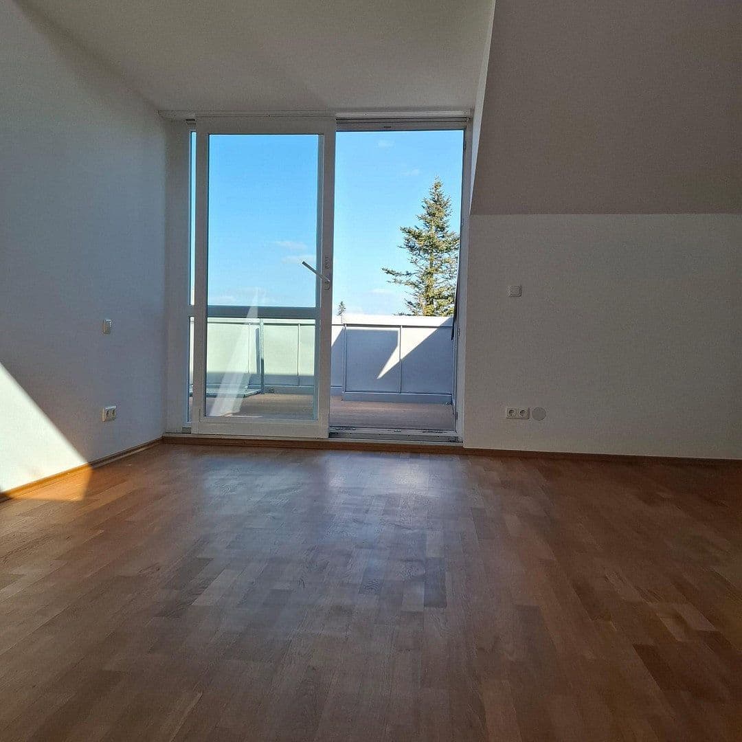 Predaj bytu 3-izbový 83 m², Parsbergstr. 16, Germering, Bavorsko Predaj bytu 3-izbový 83 m², Parsbergstr. 16, Germering, Bavorsko