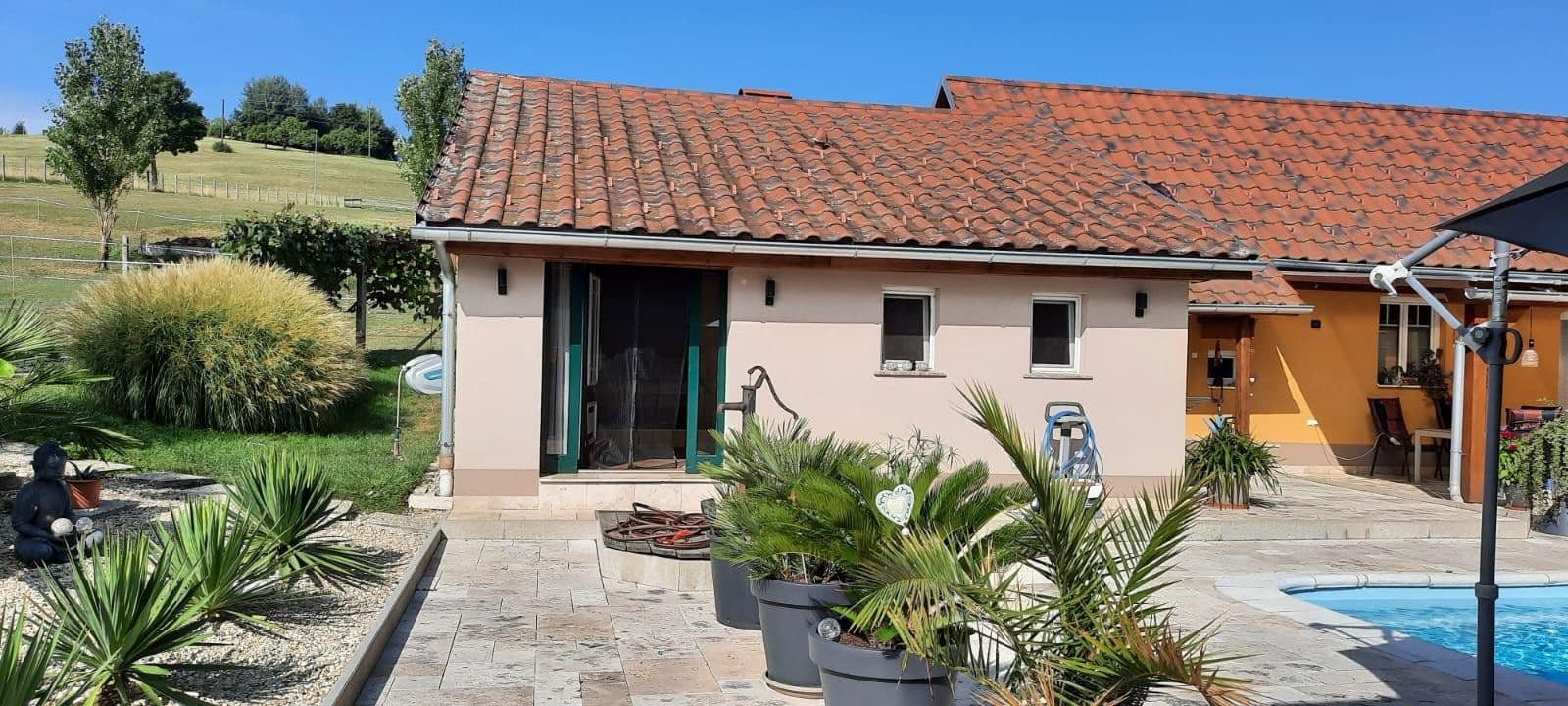 Predaj domu 245 m², pozemok 11.000 m², Kleinmürbisch 30, Kleinmürbisch, Burgenland Predaj domu 245 m², pozemok 11.000 m², Kleinmürbisch 30, Kleinmürbisch, Burgenland