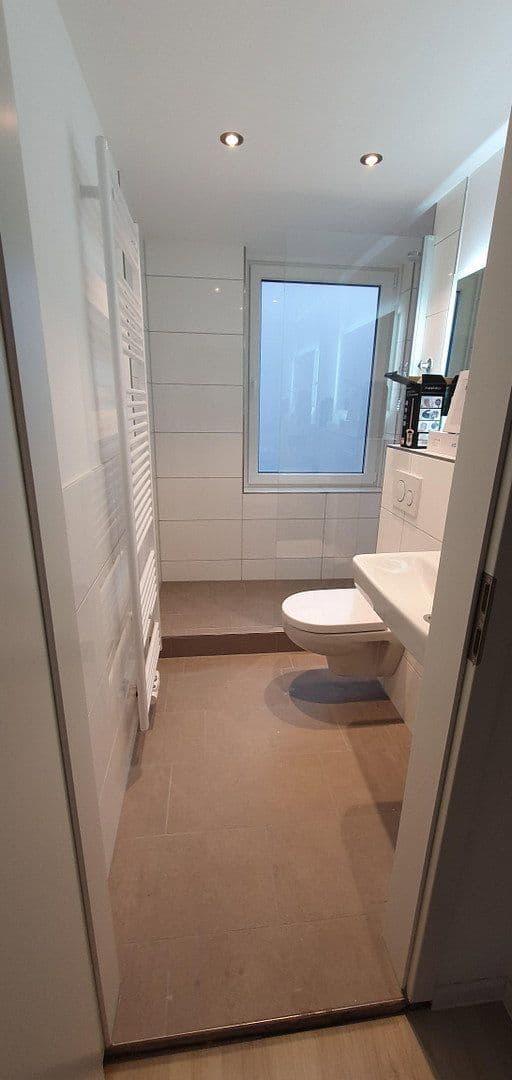 Predaj domu 850 m², pozemok 328 m², Hannover, Dolné Sasko Predaj domu 850 m², pozemok 328 m², Hannover, Dolné Sasko