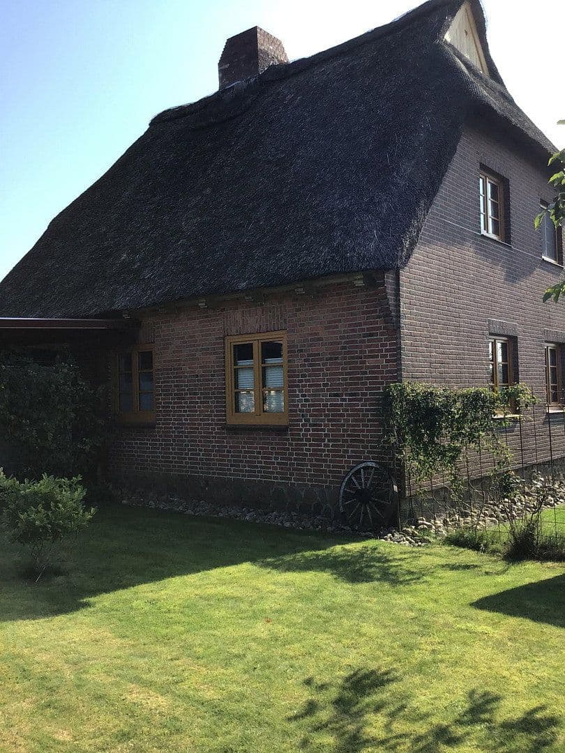 Predaj domu 130 m², pozemok 671 m², Heinkenborstel, Šlezvicko-Holštajnsko Predaj domu 130 m², pozemok 671 m², Heinkenborstel, Šlezvicko-Holštajnsko