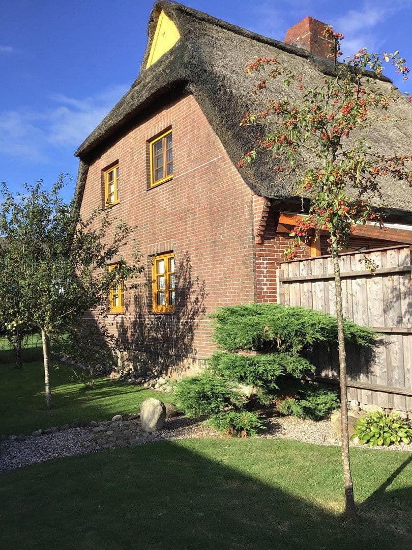 Predaj domu 130 m², pozemok 671 m², Heinkenborstel, Šlezvicko-Holštajnsko Predaj domu 130 m², pozemok 671 m², Heinkenborstel, Šlezvicko-Holštajnsko