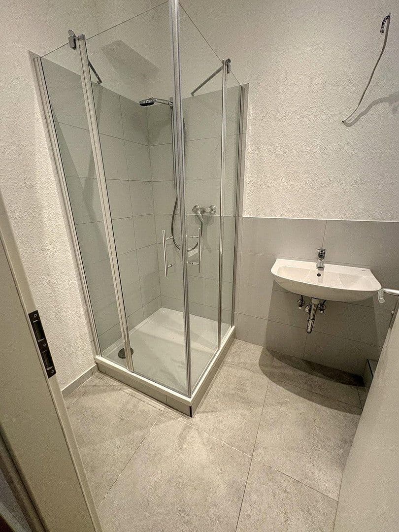 Prenájom bytu 2-izbový 53 m², Frankfurt am Main, Hesensko Prenájom bytu 2-izbový 53 m², Frankfurt am Main, Hesensko