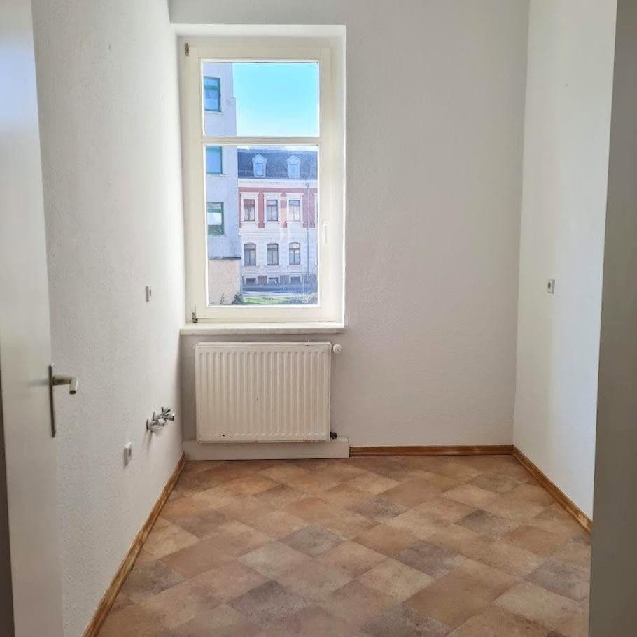 Prenájom bytu 3-izbový 69 m², Kantstraße 32, Wurzen, Sasko Prenájom bytu 3-izbový 69 m², Kantstraße 32, Wurzen, Sasko