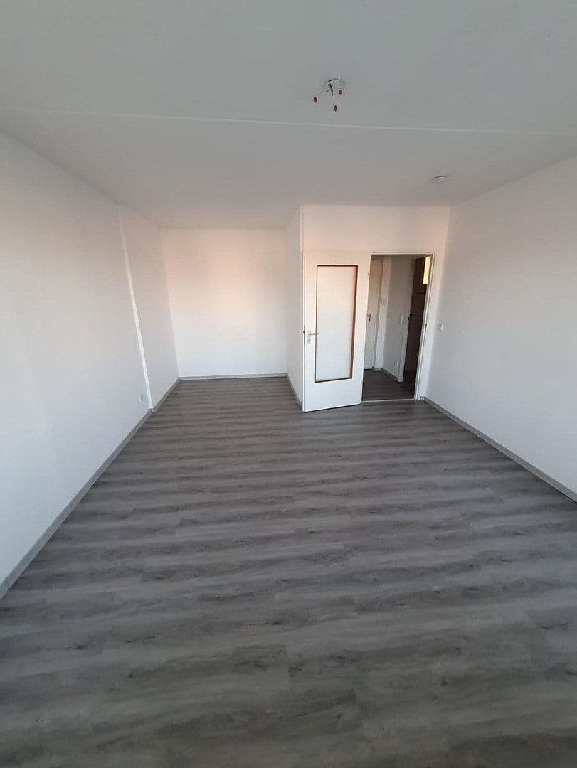 Prenájom bytu 1-izbový 39 m², Budapester Str. 20, Erlangen, Bavorsko Prenájom bytu 1-izbový 39 m², Budapester Str. 20, Erlangen, Bavorsko
