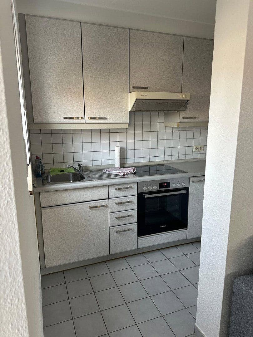 Prenájom bytu 2-izbový 36 m², Steigerwaldstraße 12, Neckarsulm, Bádensko-Wurttembersko Prenájom bytu 2-izbový 36 m², Steigerwaldstraße 12, Neckarsulm, Bádensko-Wurttembersko