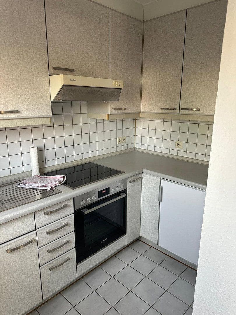 Prenájom bytu 2-izbový 36 m², Steigerwaldstraße 12, Neckarsulm, Bádensko-Wurttembersko Prenájom bytu 2-izbový 36 m², Steigerwaldstraße 12, Neckarsulm, Bádensko-Wurttembersko