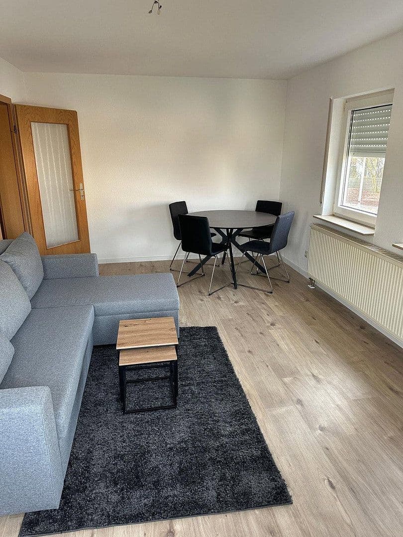 Prenájom bytu 2-izbový 36 m², Steigerwaldstraße 12, Neckarsulm, Bádensko-Wurttembersko Prenájom bytu 2-izbový 36 m², Steigerwaldstraße 12, Neckarsulm, Bádensko-Wurttembersko