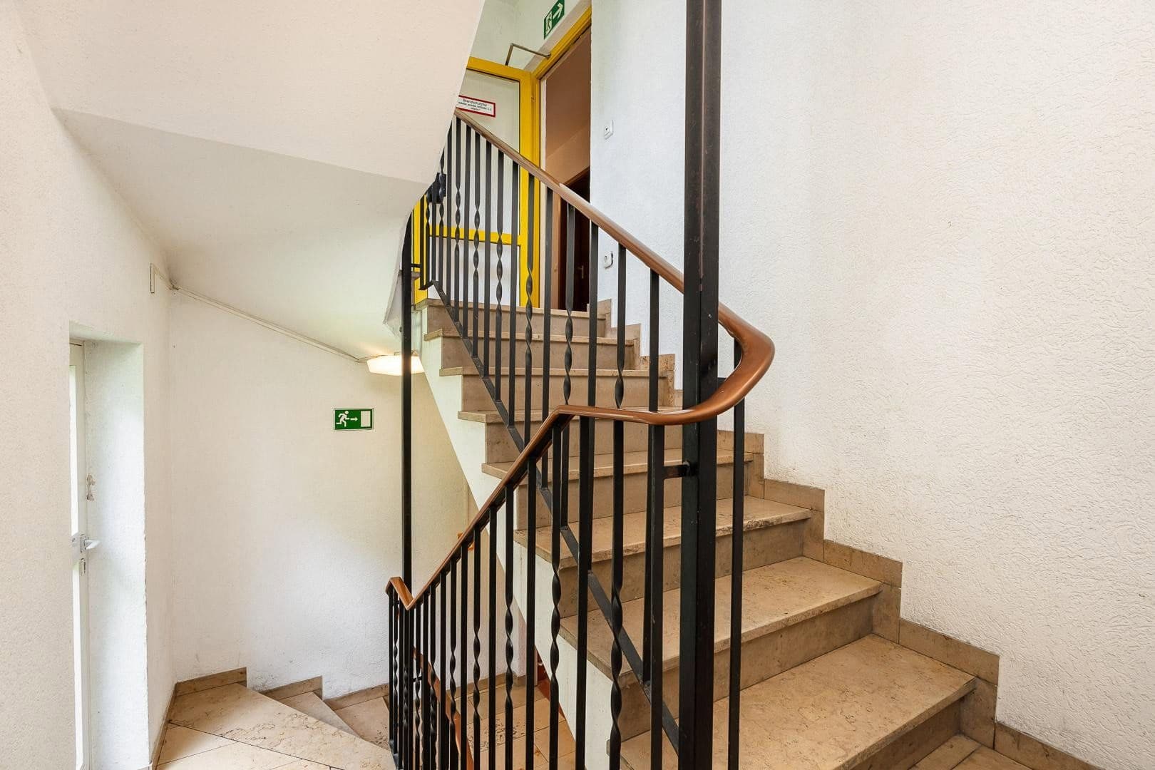 Prenájom bytu 1-izbový 18 m², Turmstr. 16a, Aachen, Severné Porýnie - Westfálsko Prenájom bytu 1-izbový 18 m², Turmstr. 16a, Aachen, Severné Porýnie - Westfálsko