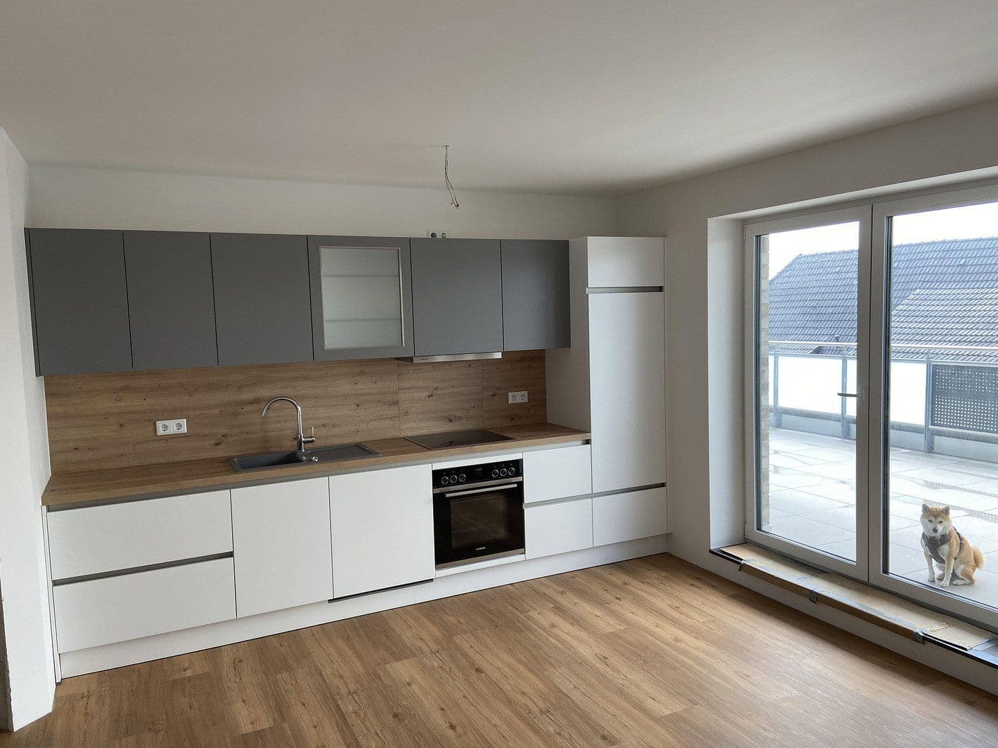 Prenájom bytu 3-izbový 106 m², Lütjensee, Šlezvicko-Holštajnsko Prenájom bytu 3-izbový 106 m², Lütjensee, Šlezvicko-Holštajnsko