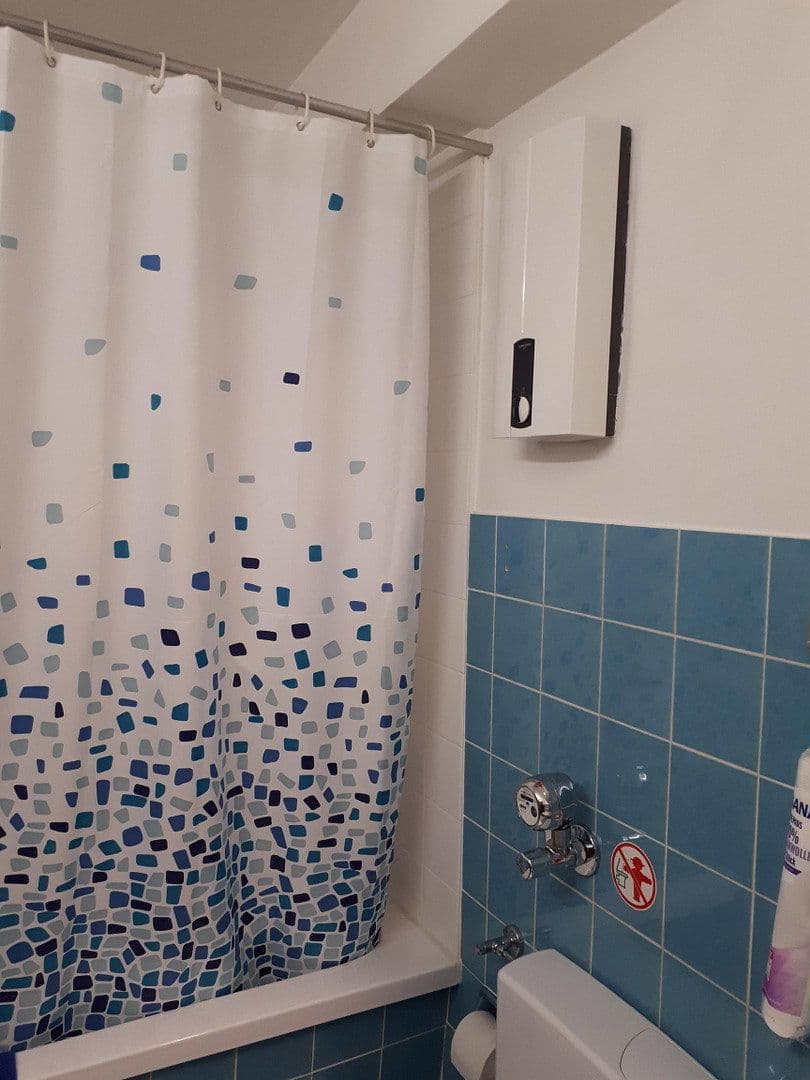Prenájom bytu 2-izbový 68 m², Enggasse 29, Bonn, Severné Porýnie - Westfálsko Prenájom bytu 2-izbový 68 m², Enggasse 29, Bonn, Severné Porýnie - Westfálsko