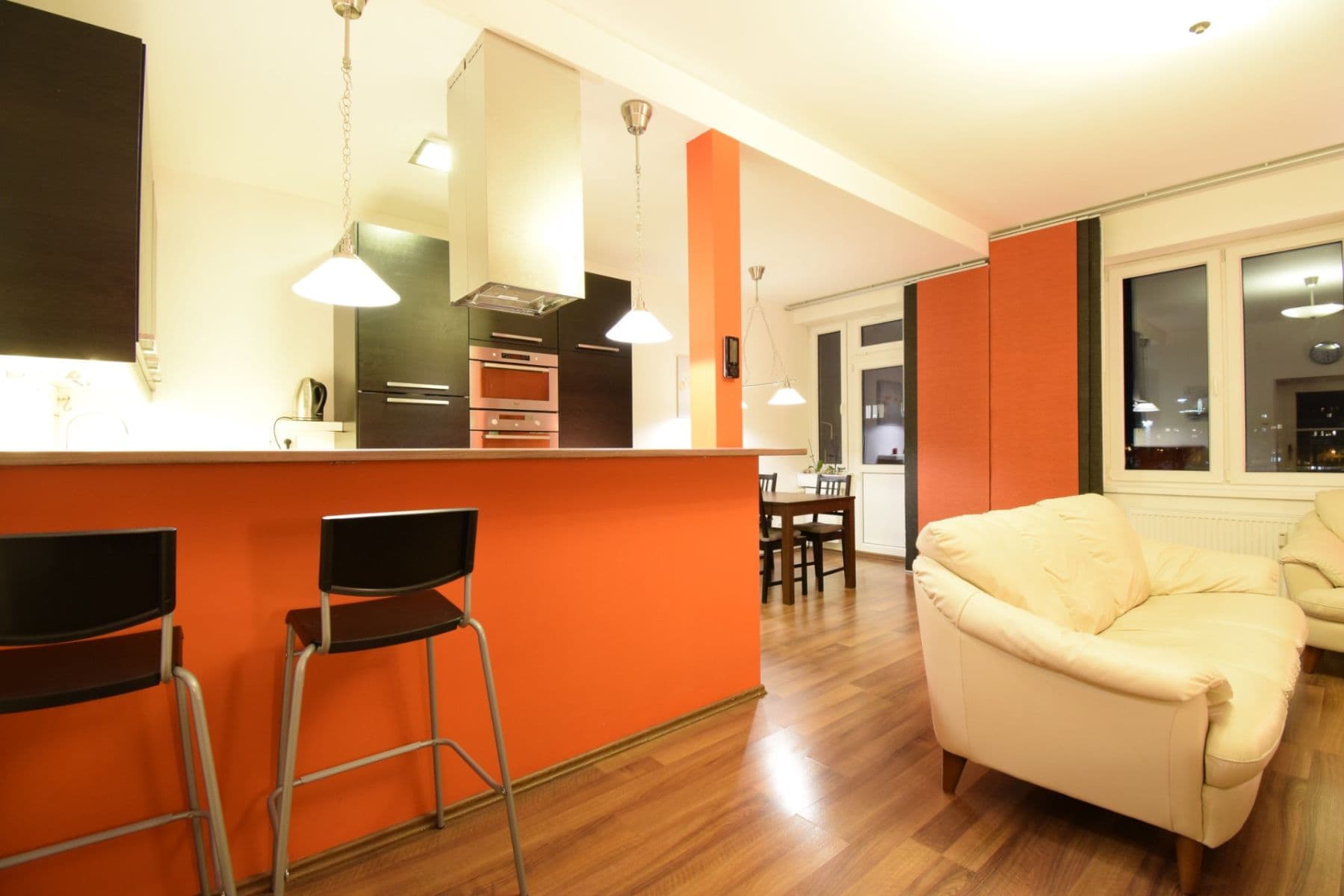 Predaj bytu 2-izbový 75 m², Ukrajinská, Praha, Praha Predaj bytu 2-izbový 75 m², Ukrajinská, Praha, Praha