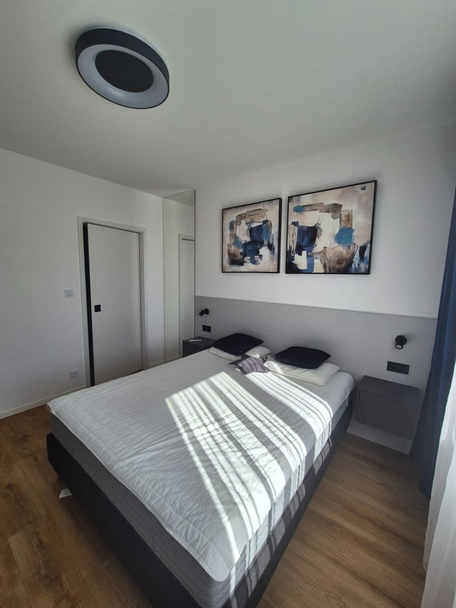 Prenájom bytu 2-izbový 50 m², Poděbradská, Praha, Praha Prenájom bytu 2-izbový 50 m², Poděbradská, Praha, Praha