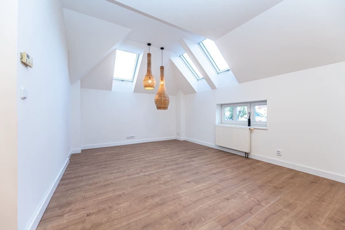 Prenájom bytu 2-izbový 47 m², Valčíkova, Praha, Praha Prenájom bytu 2-izbový 47 m², Valčíkova, Praha, Praha