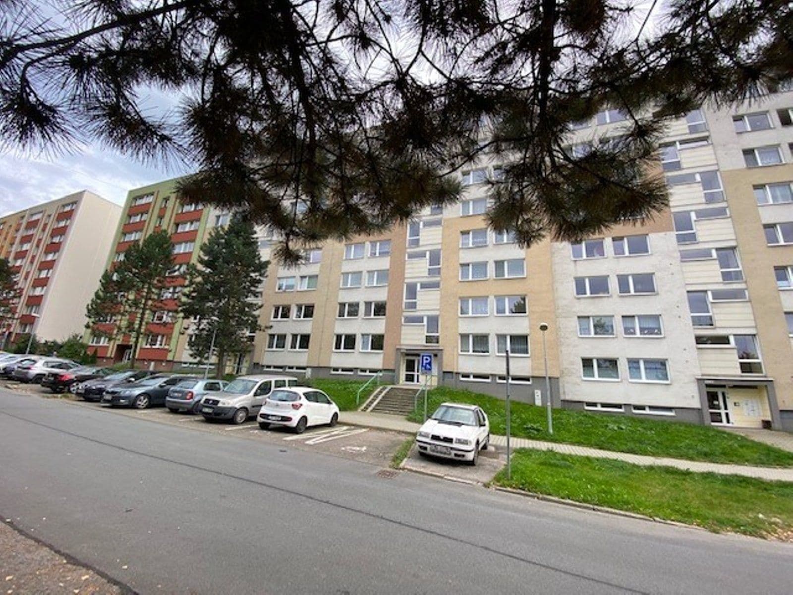 Prenájom bytu 2-izbový 60 m², K Hájku, Frýdek-Místek, Moravskoslezský kraj Prenájom bytu 2-izbový 60 m², K Hájku, Frýdek-Místek, Moravskoslezský kraj