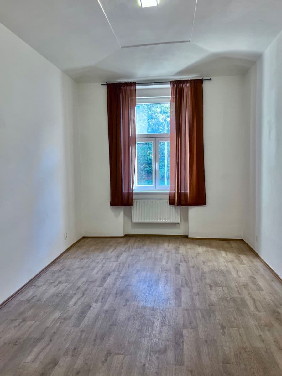 Prenájom bytu 3-izbový 63 m², Na Neklance, Praha, Praha Prenájom bytu 3-izbový 63 m², Na Neklance, Praha, Praha