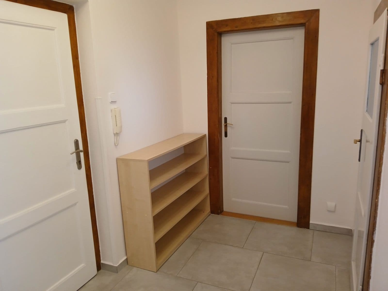 Prenájom bytu 1-izbový 50 m², Gruzínská, Plzeň, Plzeňský kraj Prenájom bytu 1-izbový 50 m², Gruzínská, Plzeň, Plzeňský kraj