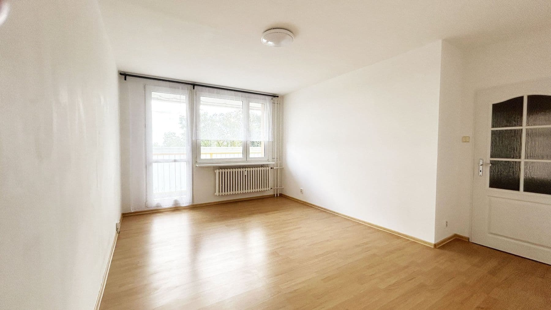 Prenájom bytu 3-izbový 57 m², Nešporova, Praha, Praha Prenájom bytu 3-izbový 57 m², Nešporova, Praha, Praha