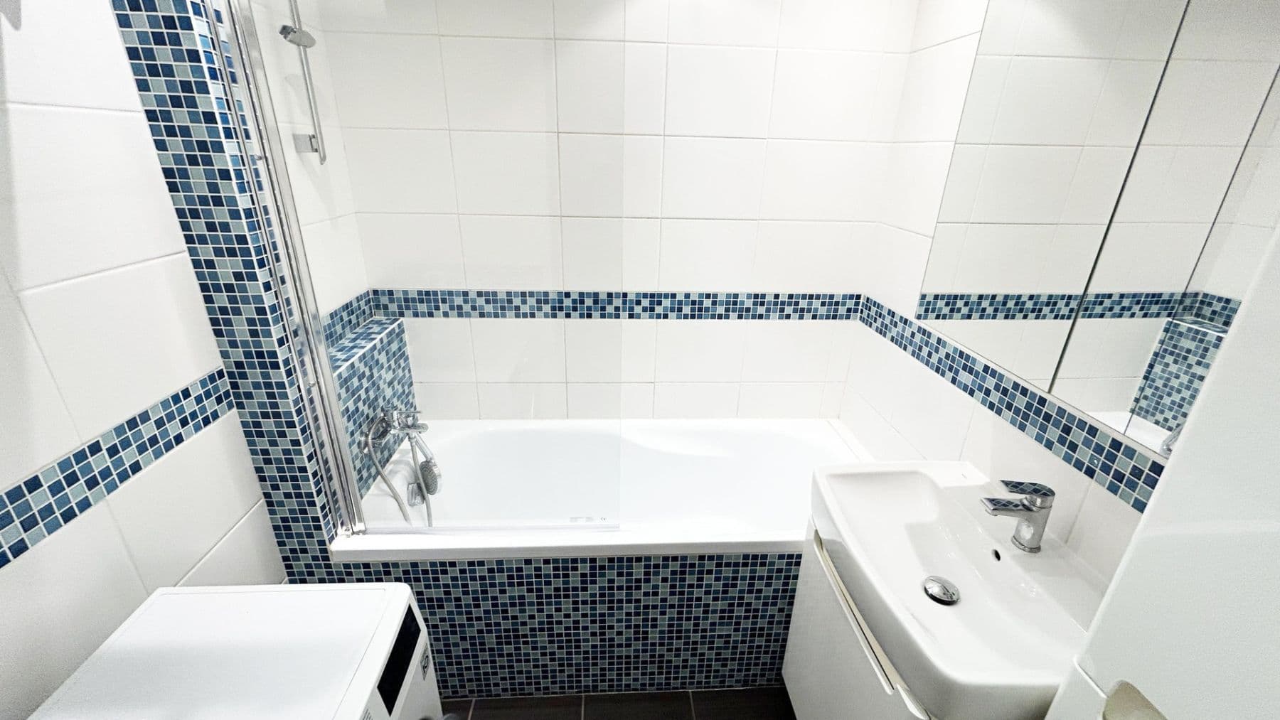 Prenájom bytu 3-izbový 57 m², Nešporova, Praha, Praha Prenájom bytu 3-izbový 57 m², Nešporova, Praha, Praha