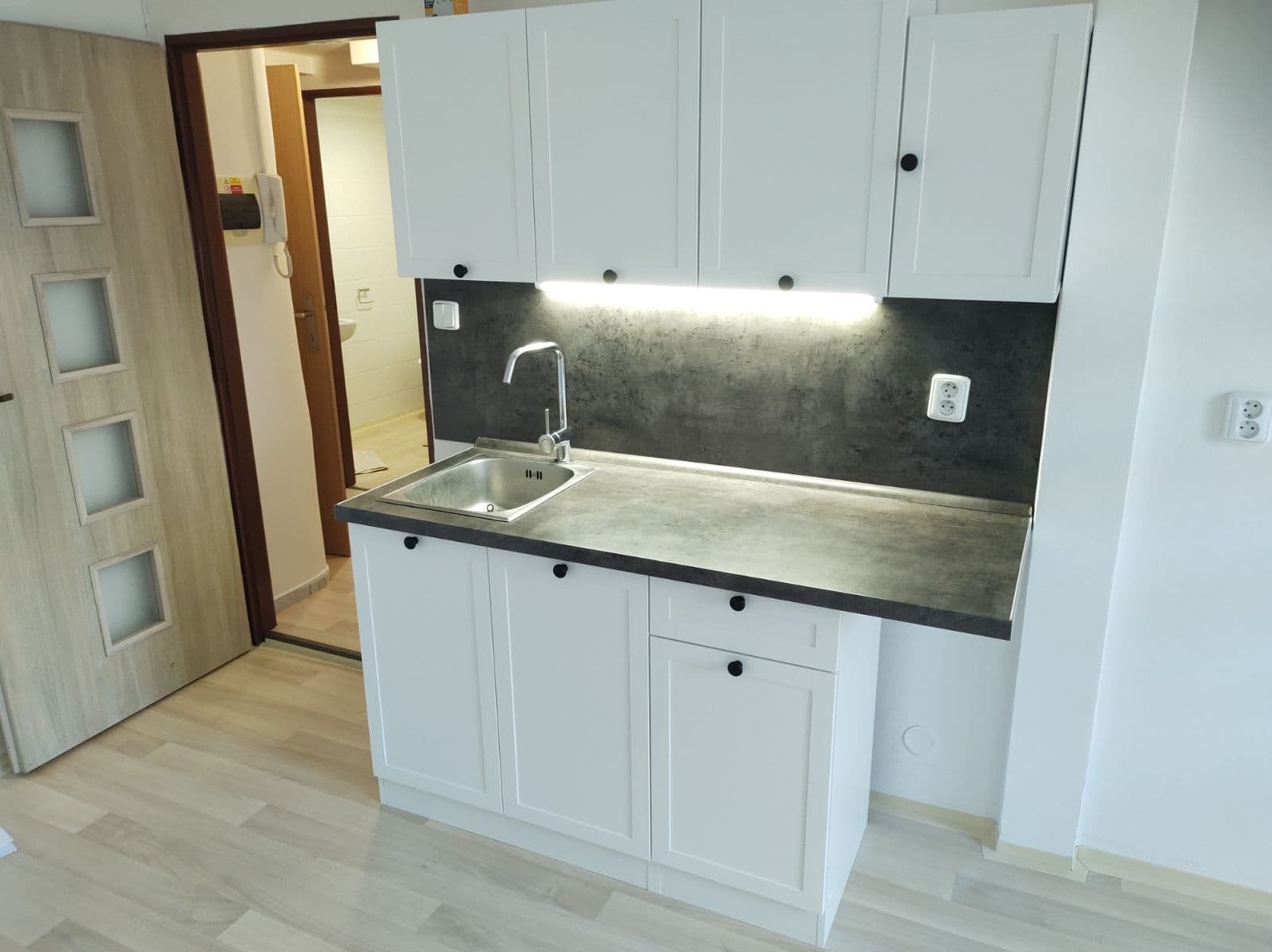 Prenájom bytu 1-izbový 35 m², Masarykova, Litoměřice, Ústecký kraj Prenájom bytu 1-izbový 35 m², Masarykova, Litoměřice, Ústecký kraj