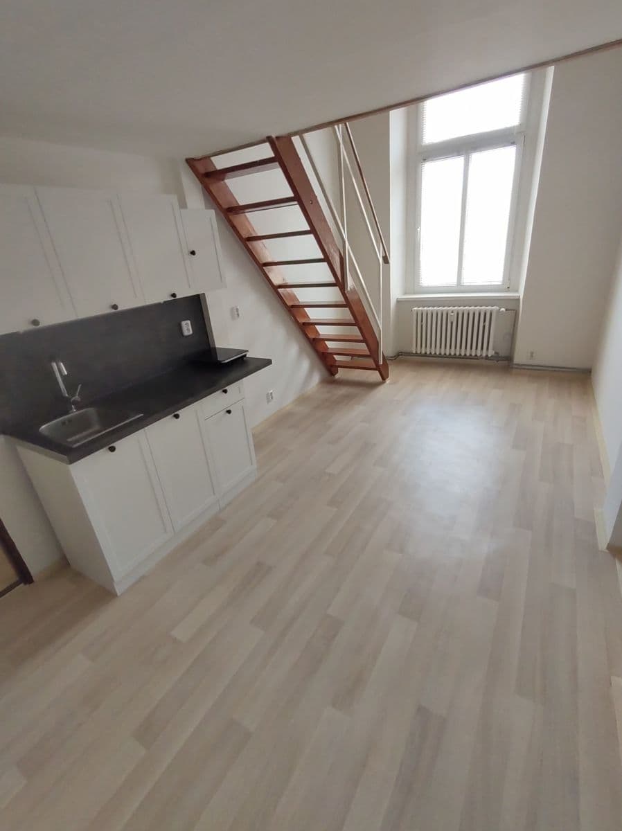Prenájom bytu 1-izbový 35 m², Masarykova, Litoměřice, Ústecký kraj Prenájom bytu 1-izbový 35 m², Masarykova, Litoměřice, Ústecký kraj