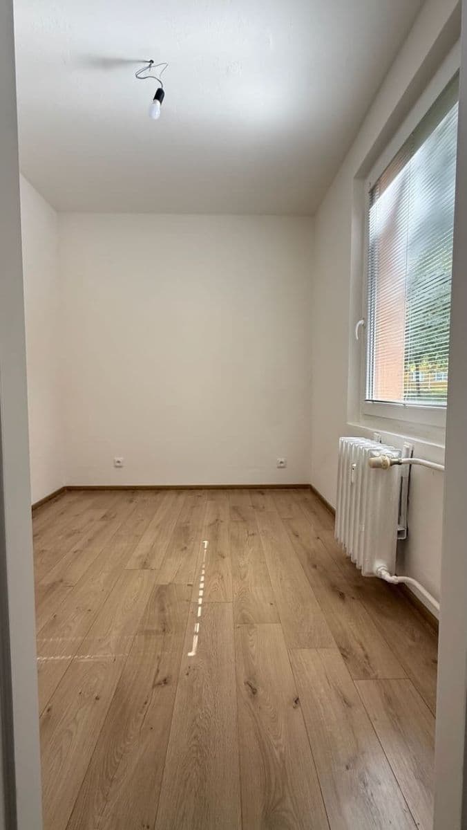 Predaj bytu 3-izbový 66 m², Cvikovská, Praha, Praha Predaj bytu 3-izbový 66 m², Cvikovská, Praha, Praha